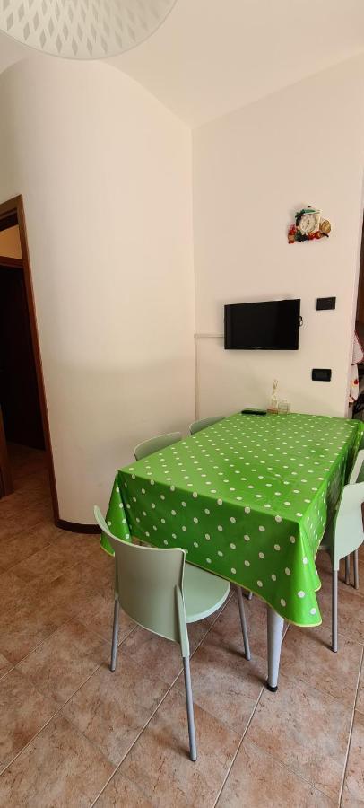 Residence Ipanema - Walterigato Apartments Solo Per Famiglie Lido di Jesolo Eksteriør billede