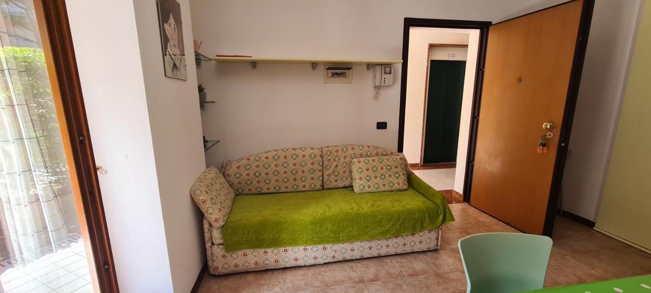 Residence Ipanema - Walterigato Apartments Solo Per Famiglie Lido di Jesolo Eksteriør billede